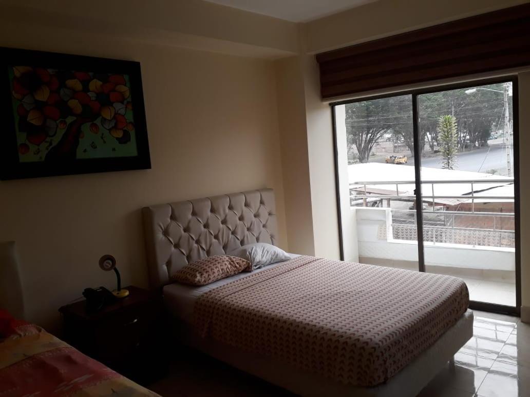 Hotel Los Ceibos Jipijapa 외부 사진